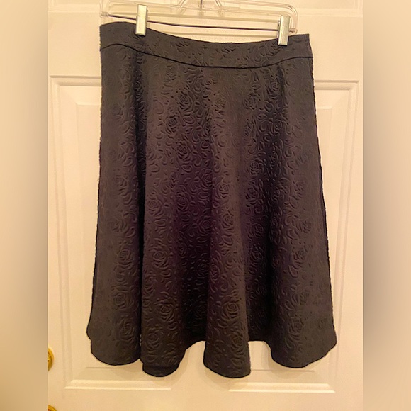 Guess Black flared Skirt By Guess LA - Picture 1 of 7